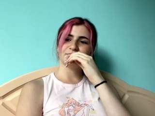 Milana live webcam show