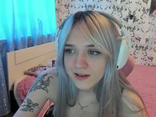 Ariaarina's live stream