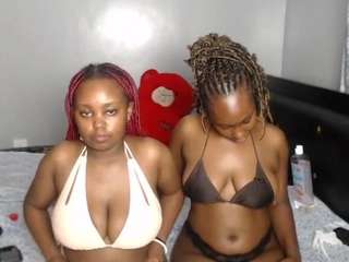 cocowantsyouu live webcam show