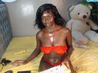 cocowantsyouu