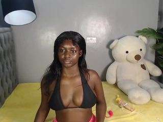 cocowantsyouu