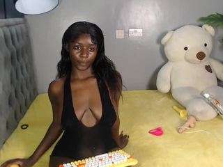 cocowantsyouu