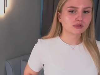connieeholt