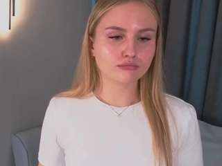 connieeholt