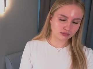 connieeholt's live room