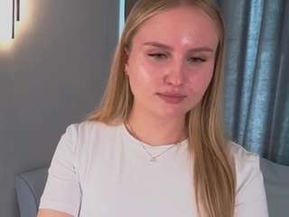 connieeholt