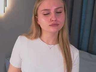 connieeholt