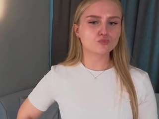 connieeholt