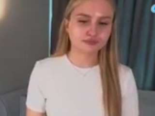 connieeholt