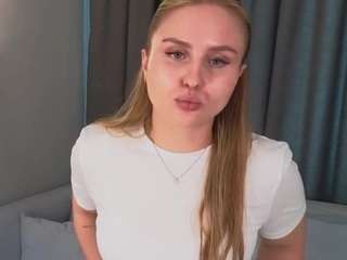 connieeholt