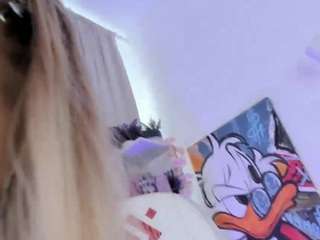 daisy-luv's live room