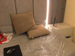 samanthaaura live webcam show