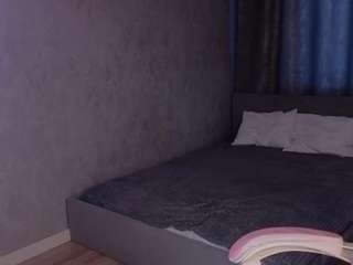 Nicole live cam preview