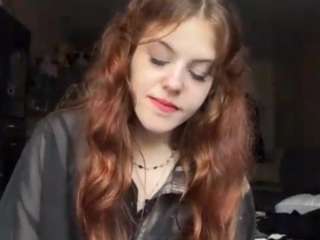janeenfolk live webcam show