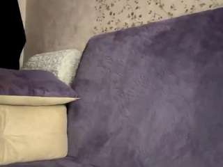 JaneenFolk live cam — ahegao, skinny, no drinking
