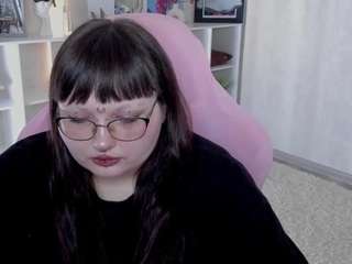 Nikki-Glow