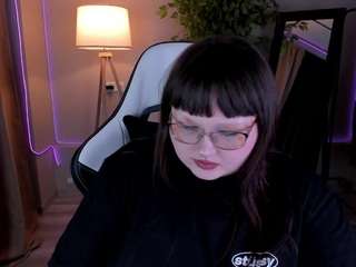 nikki-glow
