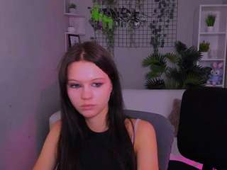 noelle-woww live webcam show