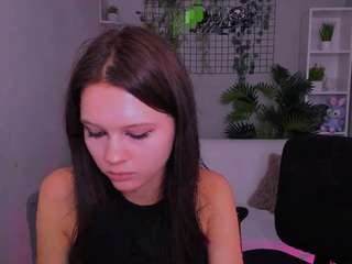 noelle-woww live webcam show