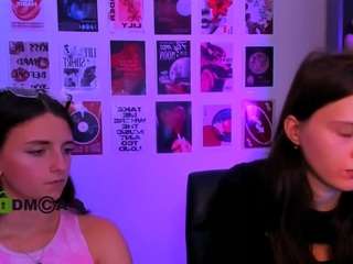 noelle-woww live cam preview