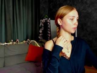 princess-li1y live webcam show