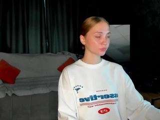 princess-li1y live webcam show
