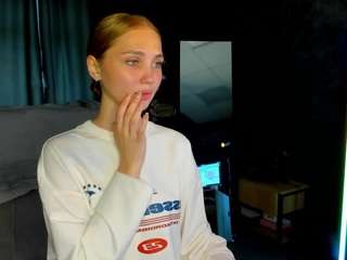 princess-li1y live webcam show