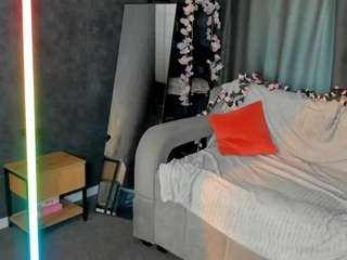 Princess-Li1y live webcam show