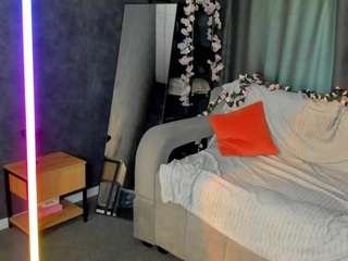 Princess-Li1y live webcam show