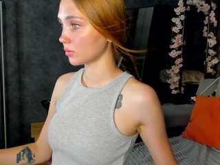 Princess-Li1y live webcam show