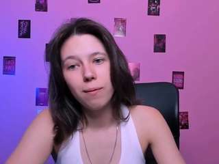 selena-crystal live webcam show