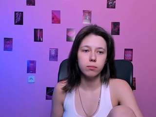 selena-crystal live webcam show