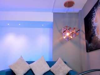 gretafoster live webcam show