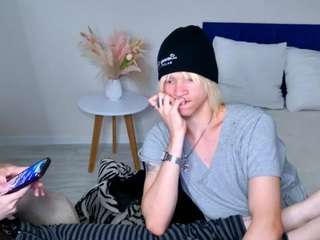 Live cam show with LegacyStaar