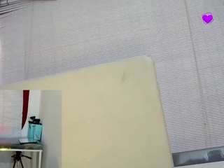 LunaVelvett live webcam show
