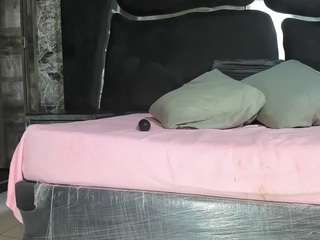 MichelFitnnes live cam preview