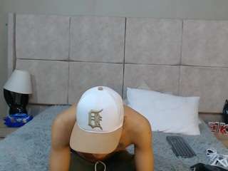 vale-maty live webcam show