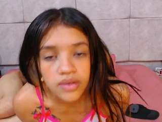 vale-maty live webcam show