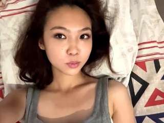 aureadismore live webcam show