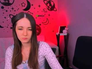 caroline-honeyy1