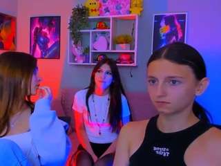 caroline-honeyy1