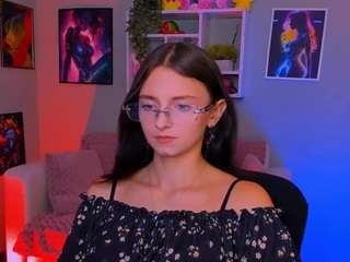 caroline-honeyy1 live webcam show