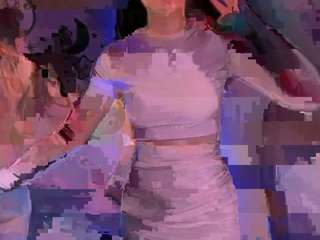 caroline-honeyy1