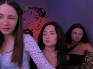 caroline-honeyy1