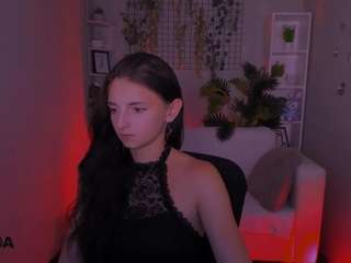 caroline-honeyy1