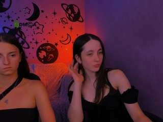 caroline-honeyy1