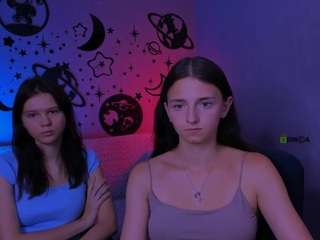 caroline-honeyy1