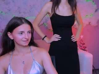 caroline-honeyy1