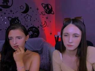 caroline-honeyy1