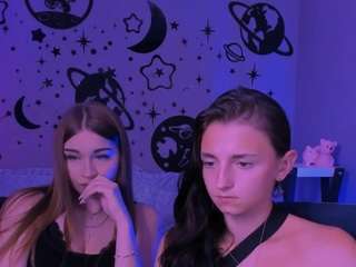 caroline-honeyy1